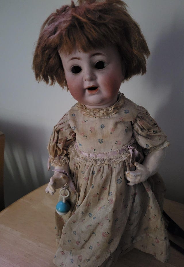 Creepy Dolls (15 pics)