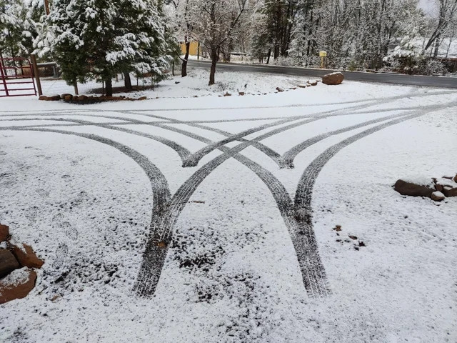 Photos For Perfectionists (17 pics)