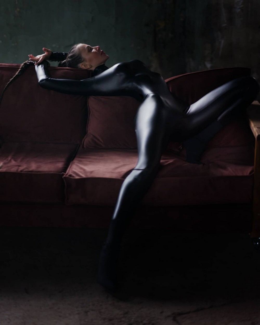 Girls In Latex (25 pics)