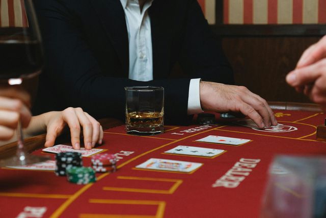 How Referral Bonuses Work and How to Maximize Them