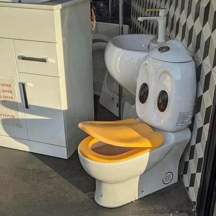 Weird Designs And Constructions (21 pics)