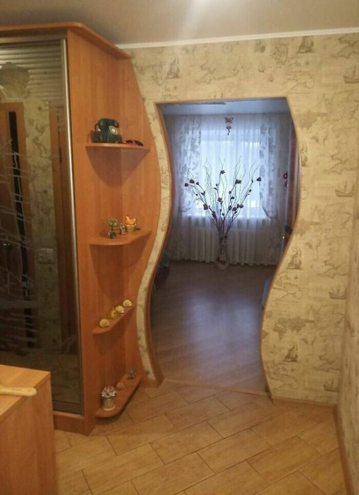 Weird Interiors (23 pics)