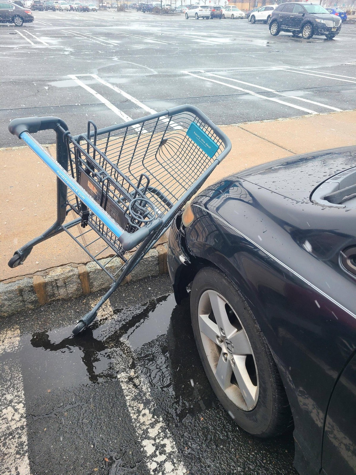 Bad Days Happen (21 pics)