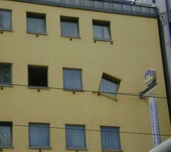 Epic Fails (15 pics)