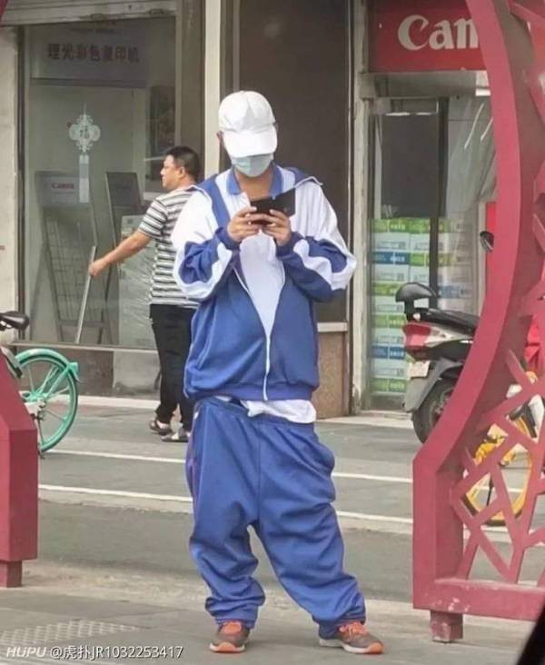 Awful Fashion (18 pics)