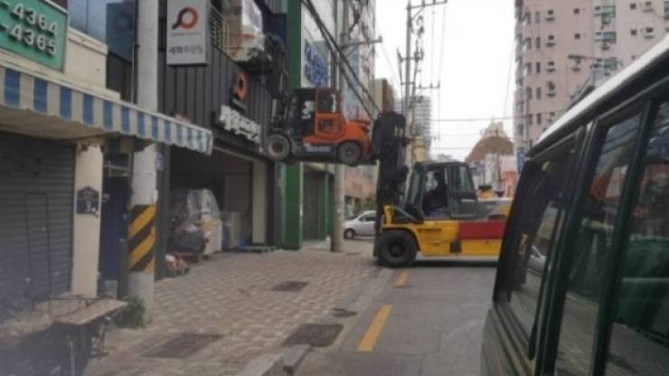 Hilarious Work Photos (20 pics)