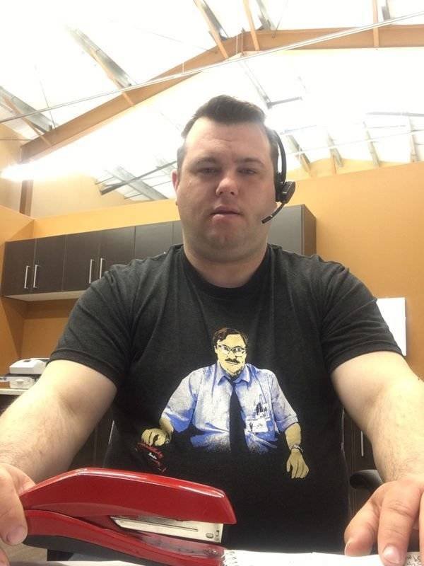 Hilarious Work Photos (20 pics)