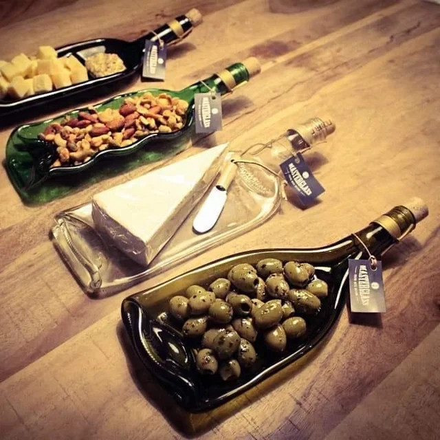 Weird Food Serving (23 pics)