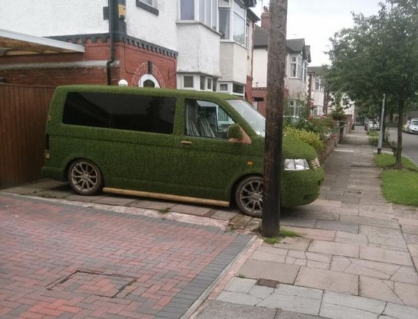 Weird Designs And Constructions (15 pics)