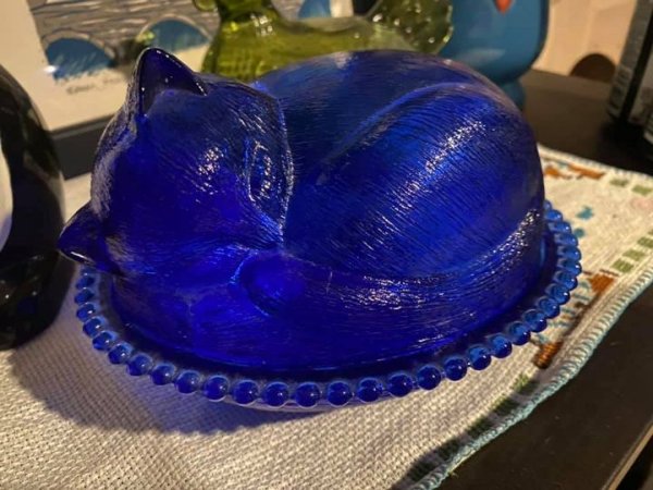 Strange Finds In Thrift Shops (16 pics)