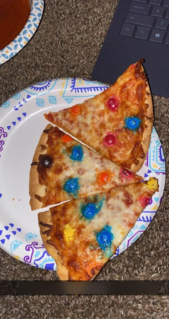 Really Weird Dishes (24 pics)