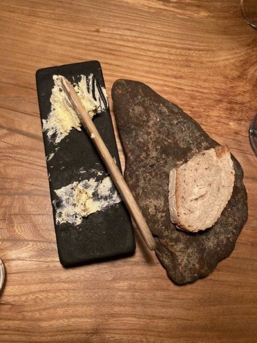 Odd Food Serving (15 pics)