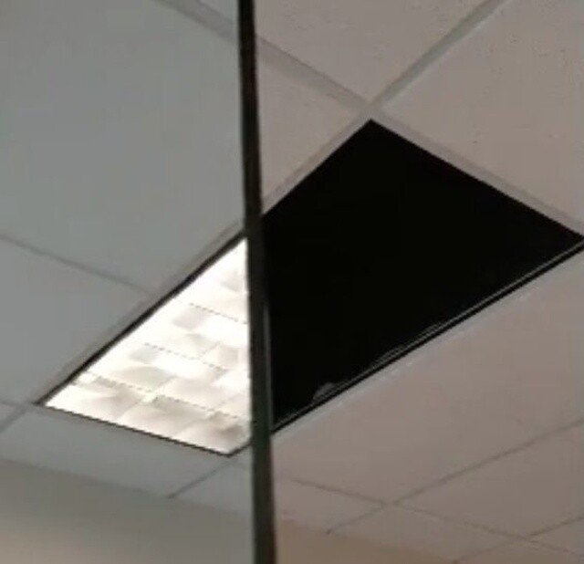 Glitches In The Matrix (18 pics)