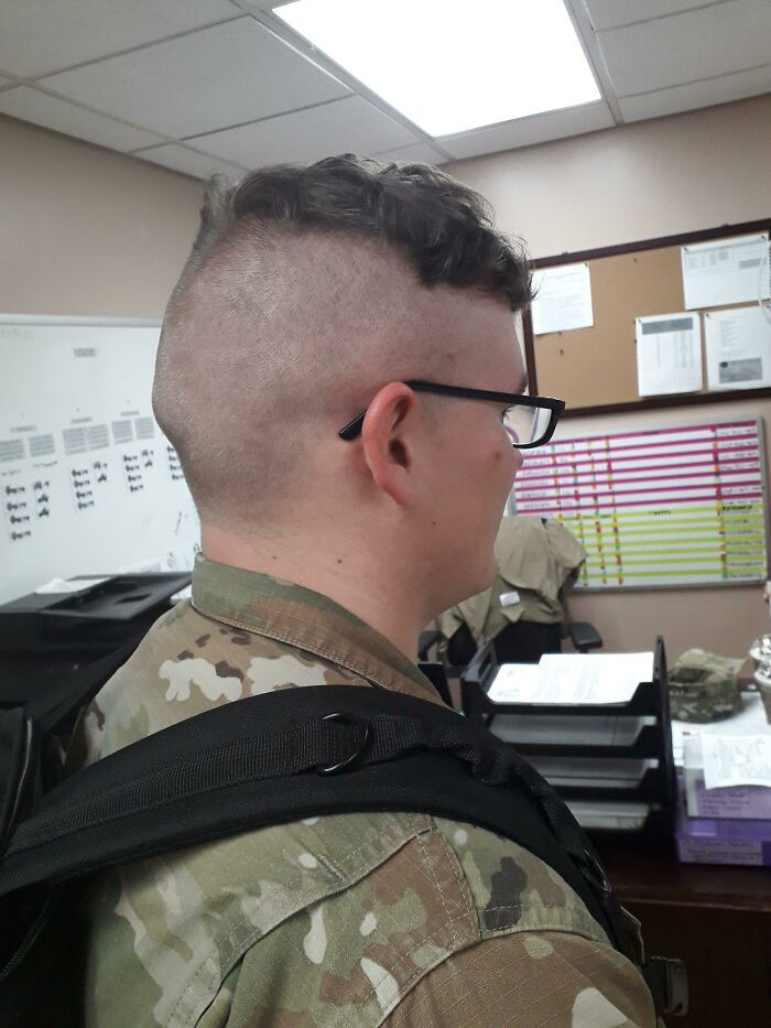 Awful Haircuts (18 pics)