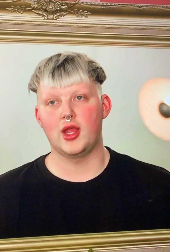 Awful Haircuts (18 pics)