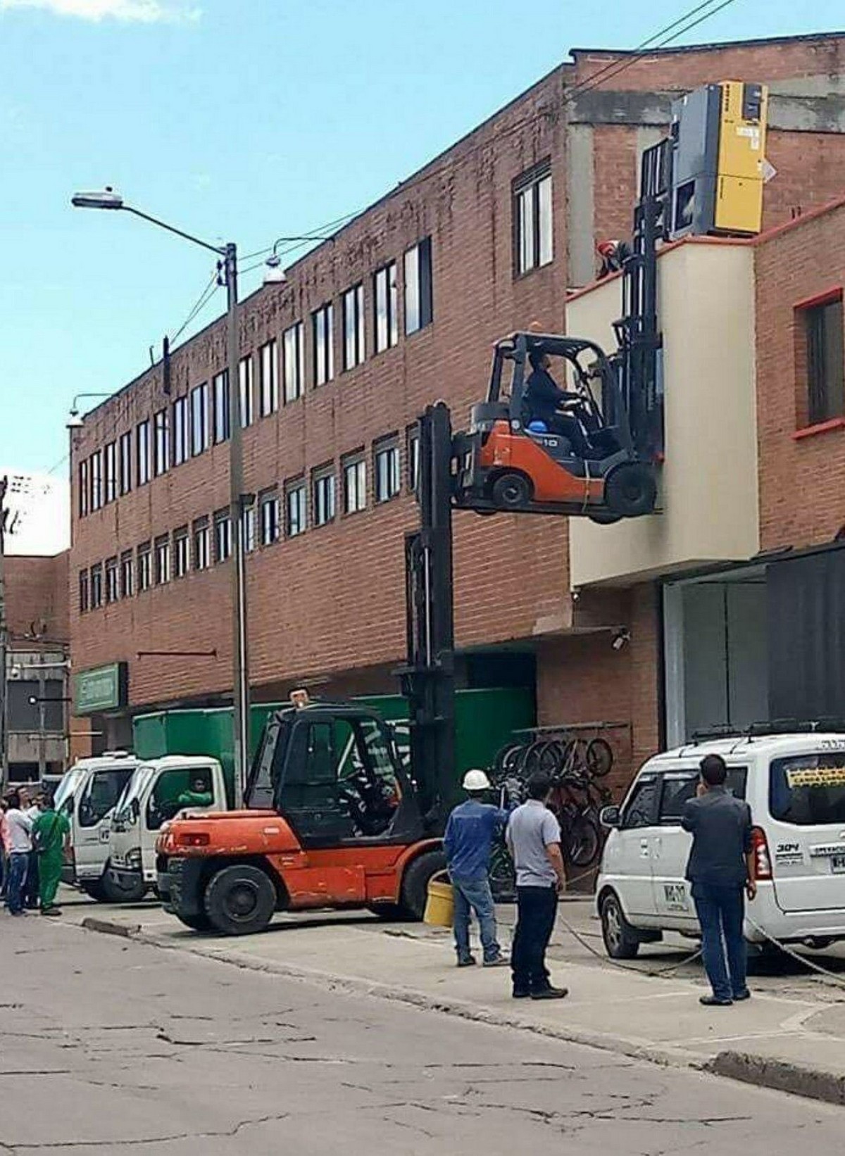 They Don't Think About Safety (20 pics)