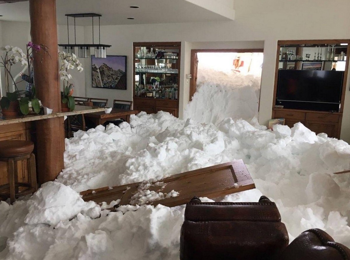 Bad Days Happen (23 pics)