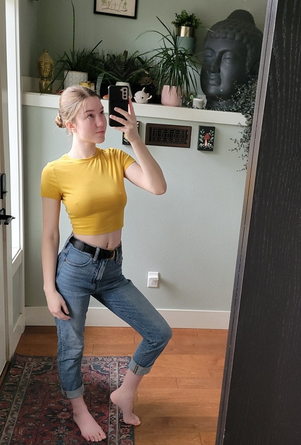 Braless Girls (20 pics)