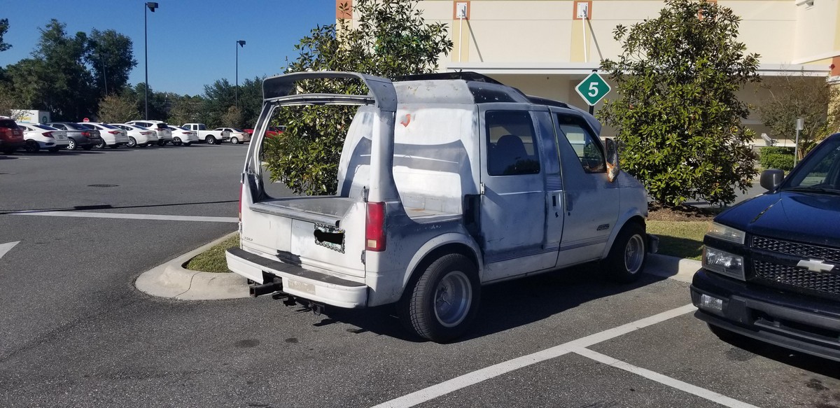 Crazy Cars (21 pics)