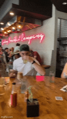 Acid GIFs, February 21 (25 gifs)