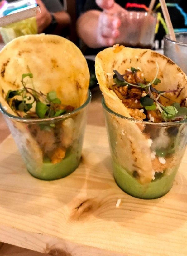 Weird Food Serving (17 pics)
