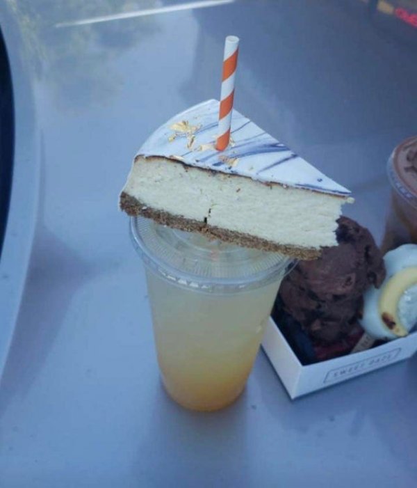 Weird Food Serving (17 pics)
