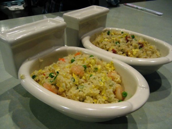 Weird Food Serving (17 pics)