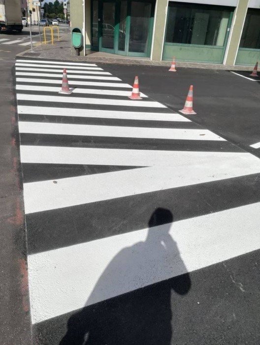 Failed Constructions (14 pics)