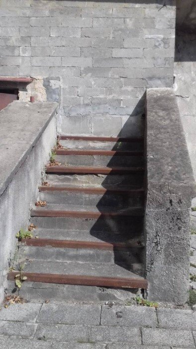 Failed Constructions (14 pics)