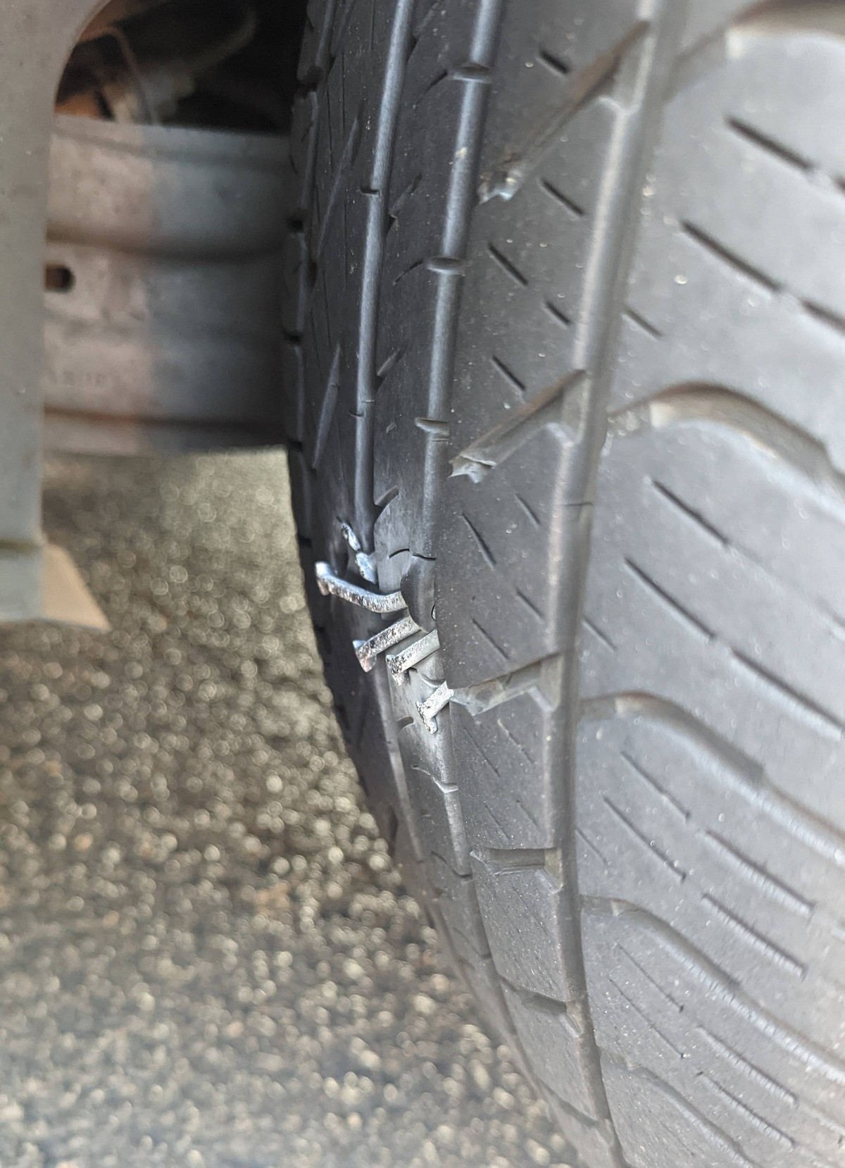 Bad Days Happen (27 pics)