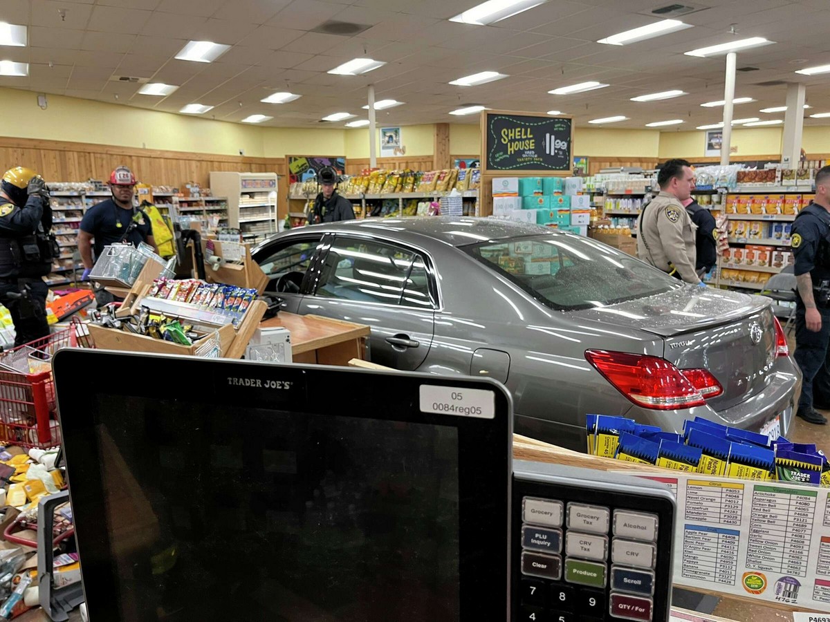 Bad Days Happen (27 pics)