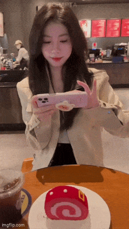 Acid GIFs, February 28 (25 gifs) Acid GIFs, February 28 (25 gifs)