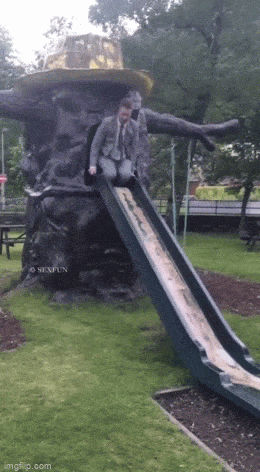 Acid GIFs, March 3 (25 gifs) Acid GIFs, March 3 (25 gifs)