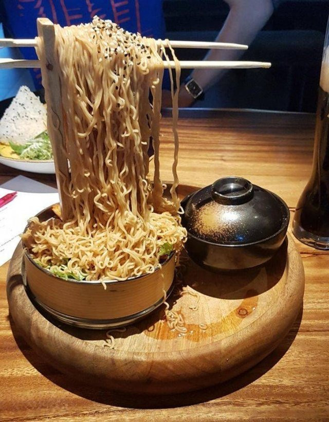 Weird Food Serving (18 pics)