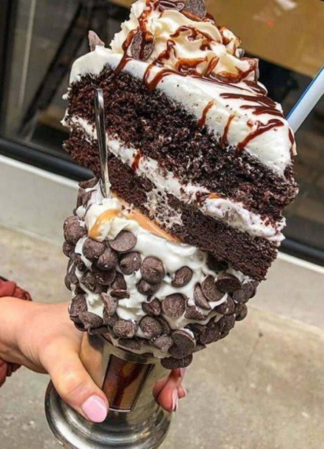 Weird Food Serving (18 pics)
