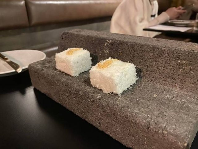 Weird Food Serving (18 pics)