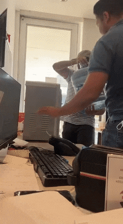 Acid GIFs, March 5 (25 gifs) Acid GIFs, March 5 (25 gifs)