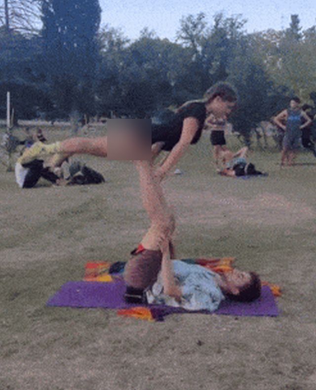 Acid GIFs, March 6 (25 gifs)