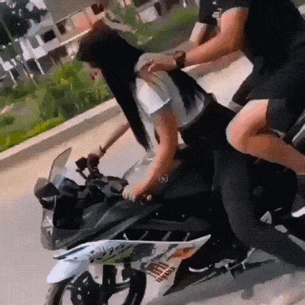 Acid GIFs, March 6 (25 gifs) Acid GIFs, March 6 (25 gifs)