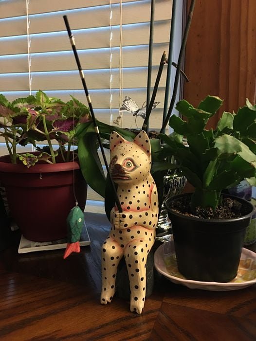 Odd Finds In Thrift Shops (17 pics)