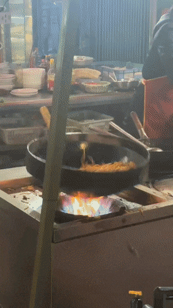 Acid GIFs, March 10 (25 gifs)