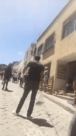 Acid GIFs, March 10 (25 gifs)