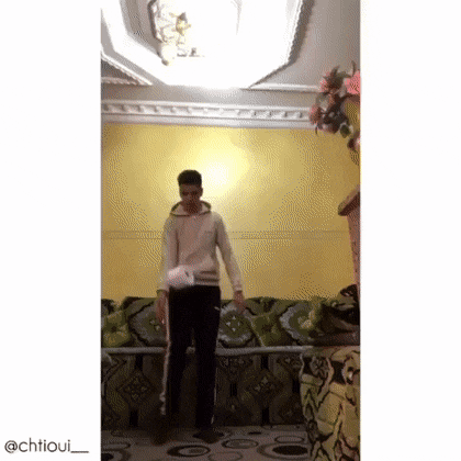 Acid GIFs, March 12 (25 gifs)