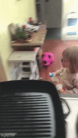 Acid GIFs, March 13 (25 gifs) Acid GIFs, March 13 (25 gifs)