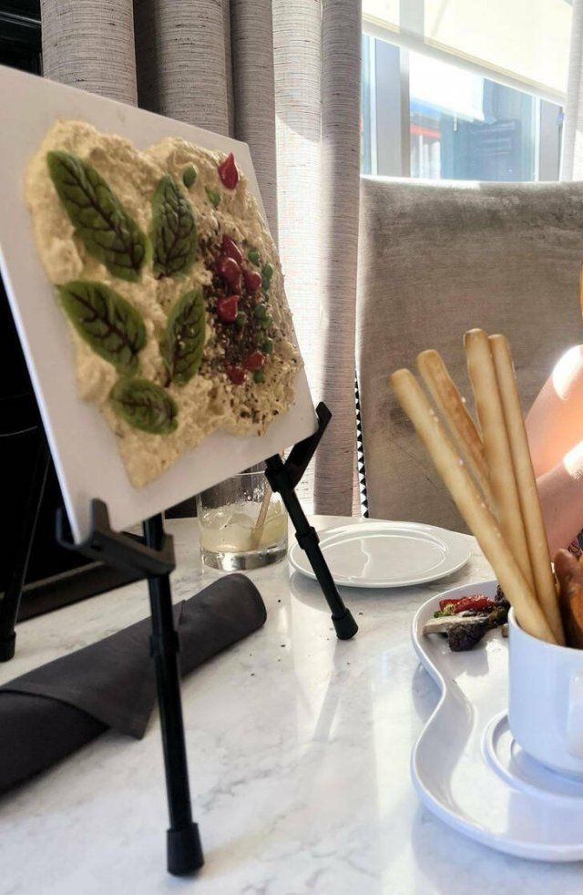 Weird Food Serving (12 pics)