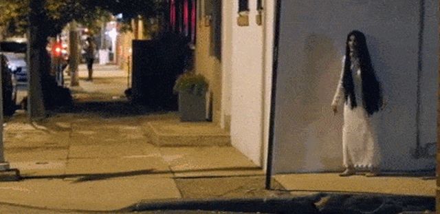 Acid GIFs, March 18 (25 gifs)