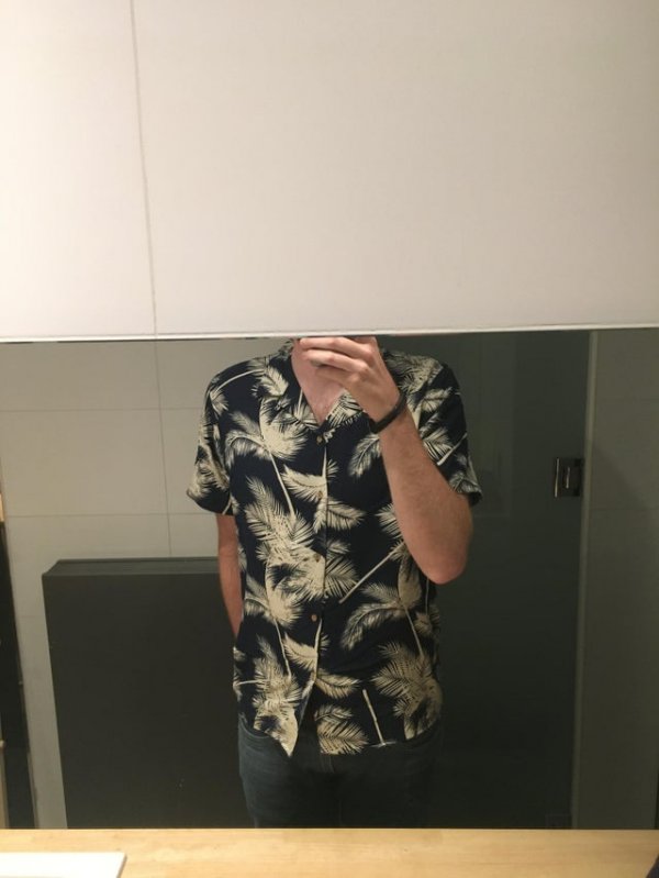 Problems Of Tall People (14 pics)