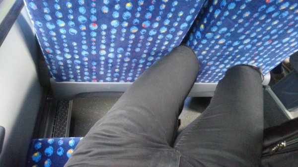Problems Of Tall People (14 pics)
