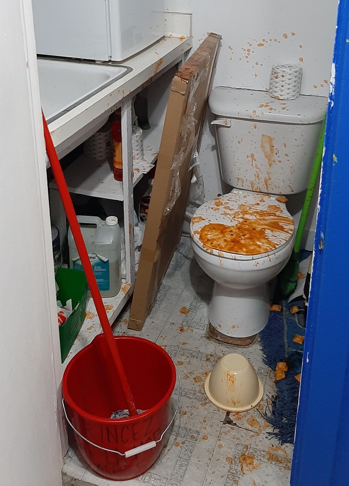 Bad Days Happen (24 pics)
