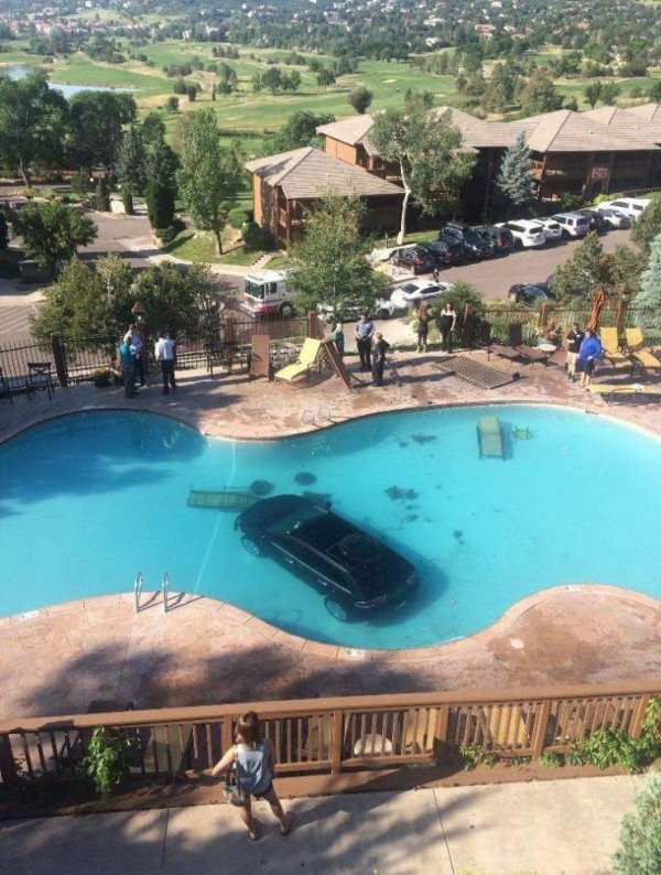 Very Bad Drivers (23 pics)